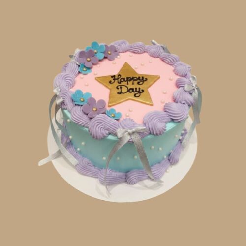 Happy Day Torte mit Schleifen